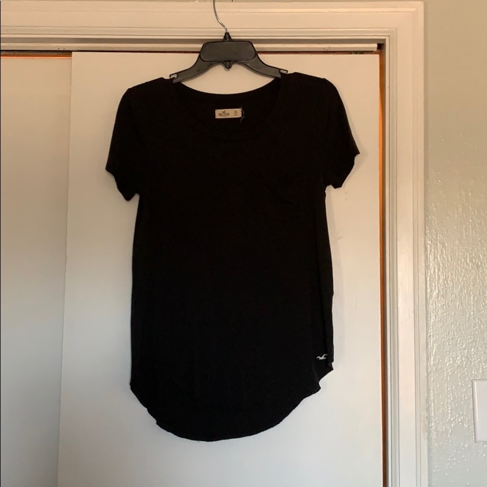 Hollister black tee
